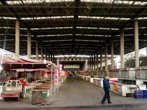 汶上街道新中都農(nóng)貿(mào)市場(chǎng)與順富醫(yī)藥共譜食品安全新篇章，順利通過(guò)省級(jí)規(guī)范提升驗(yàn)收